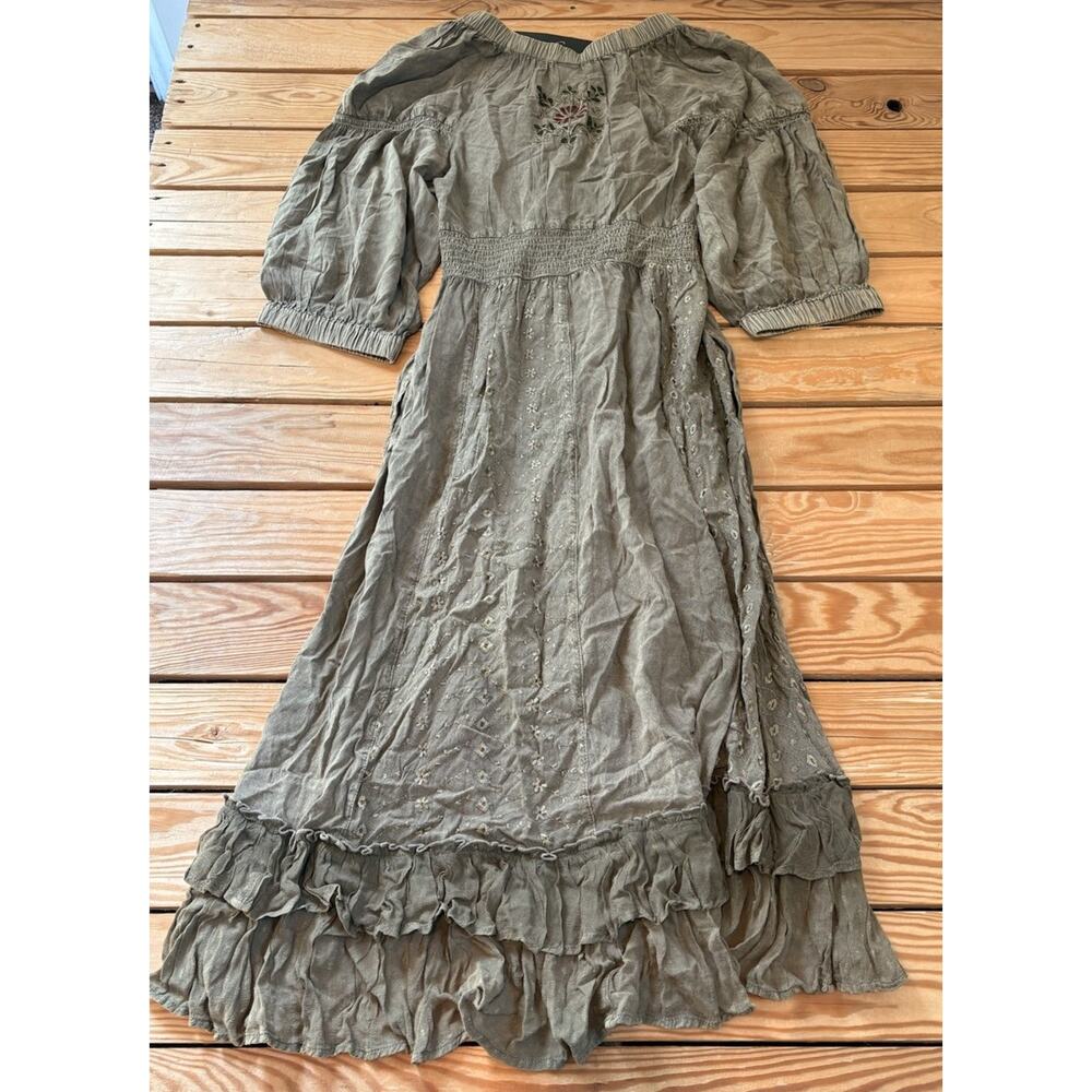 Young Threads NWT Women’s Embroidered Elastic Waist Dress Size M Olive M11 - Picture 3 of 9